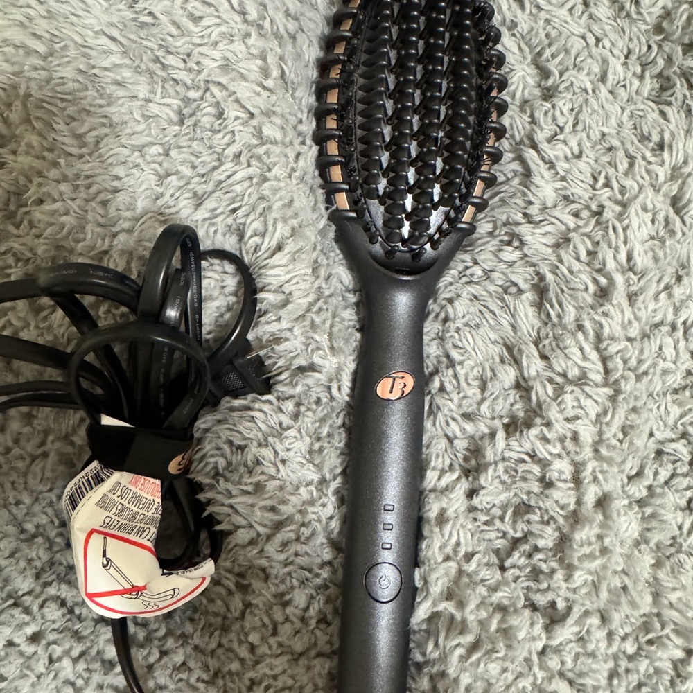 Black Hair Straightening Brush